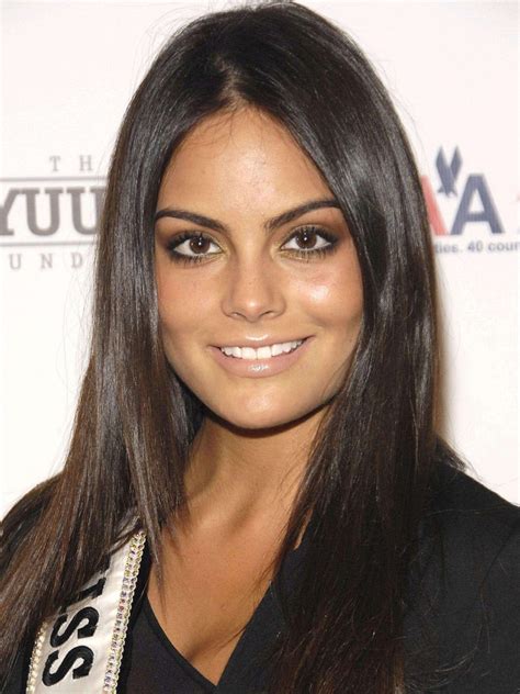 Ximena Navarrete Biography: