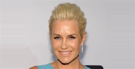 Yolanda Foster - Early Life and Career